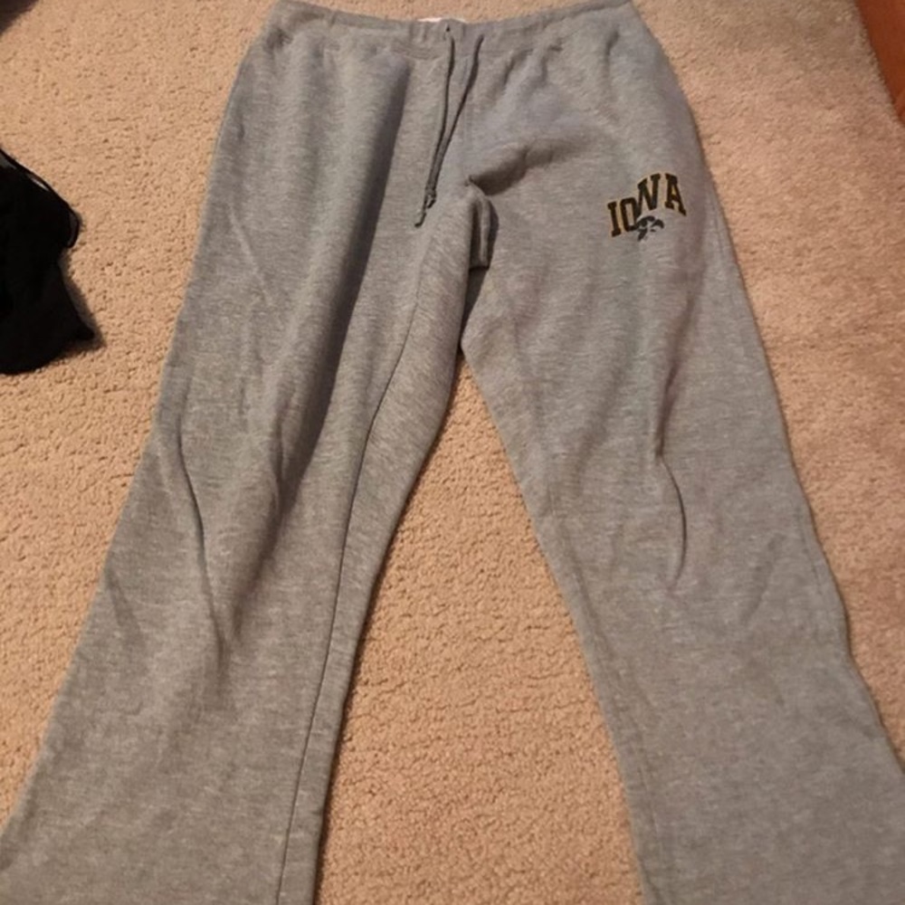 Iowa Sweatpants